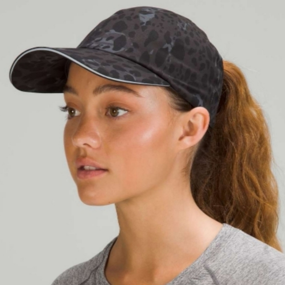 NWT Lululemon Womens Fast and Free Ponytail Running Hat Cheetah Camo Deep Coal